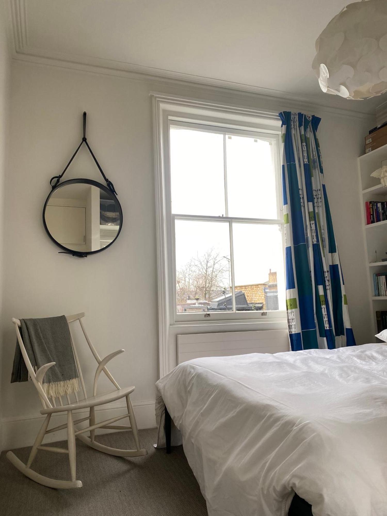 Charming 2bd Hideaway - Caledonian Road Camden! Apartamento