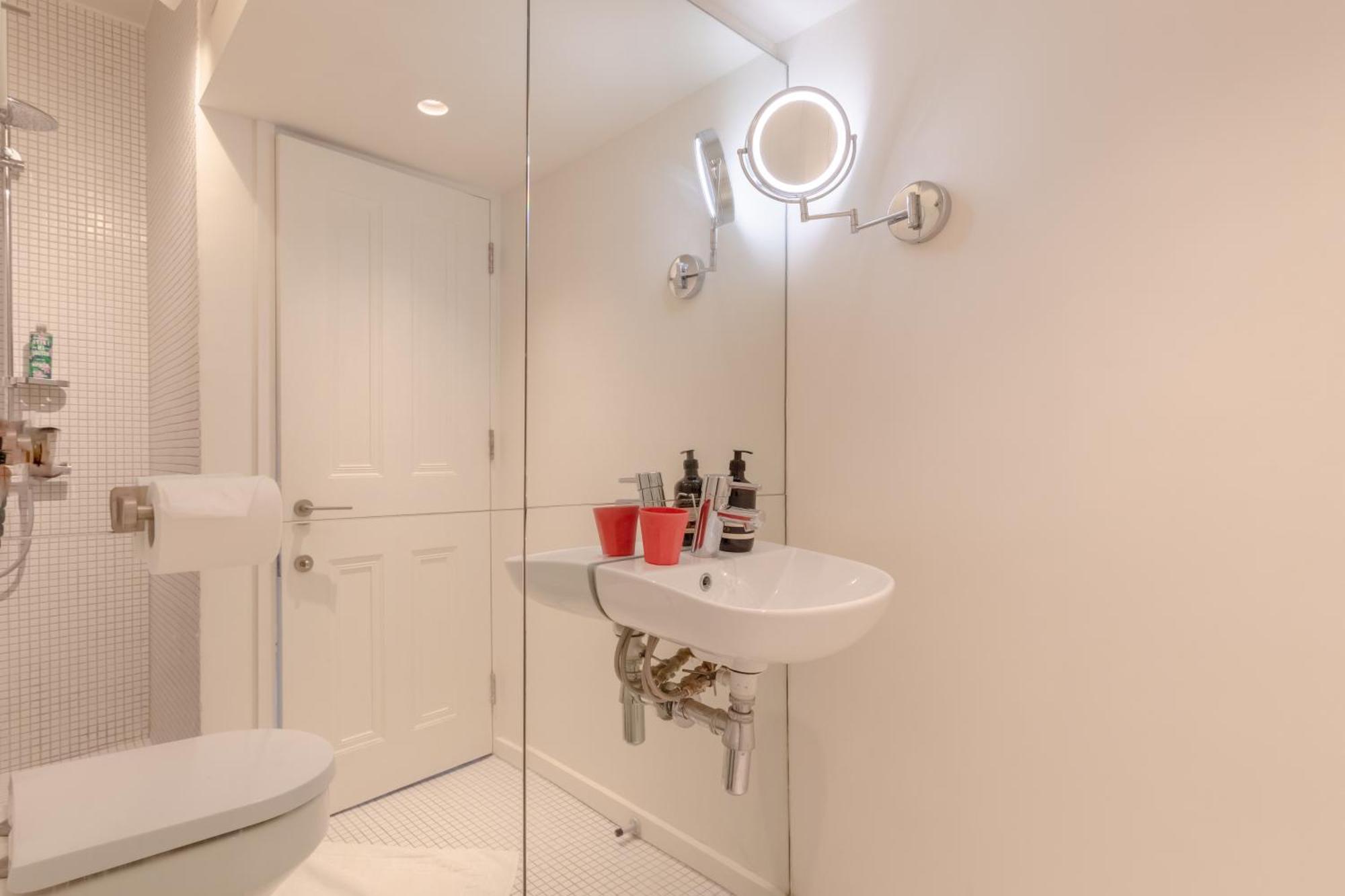 Charming 2bd Hideaway - Caledonian Road Camden! Apartamento *