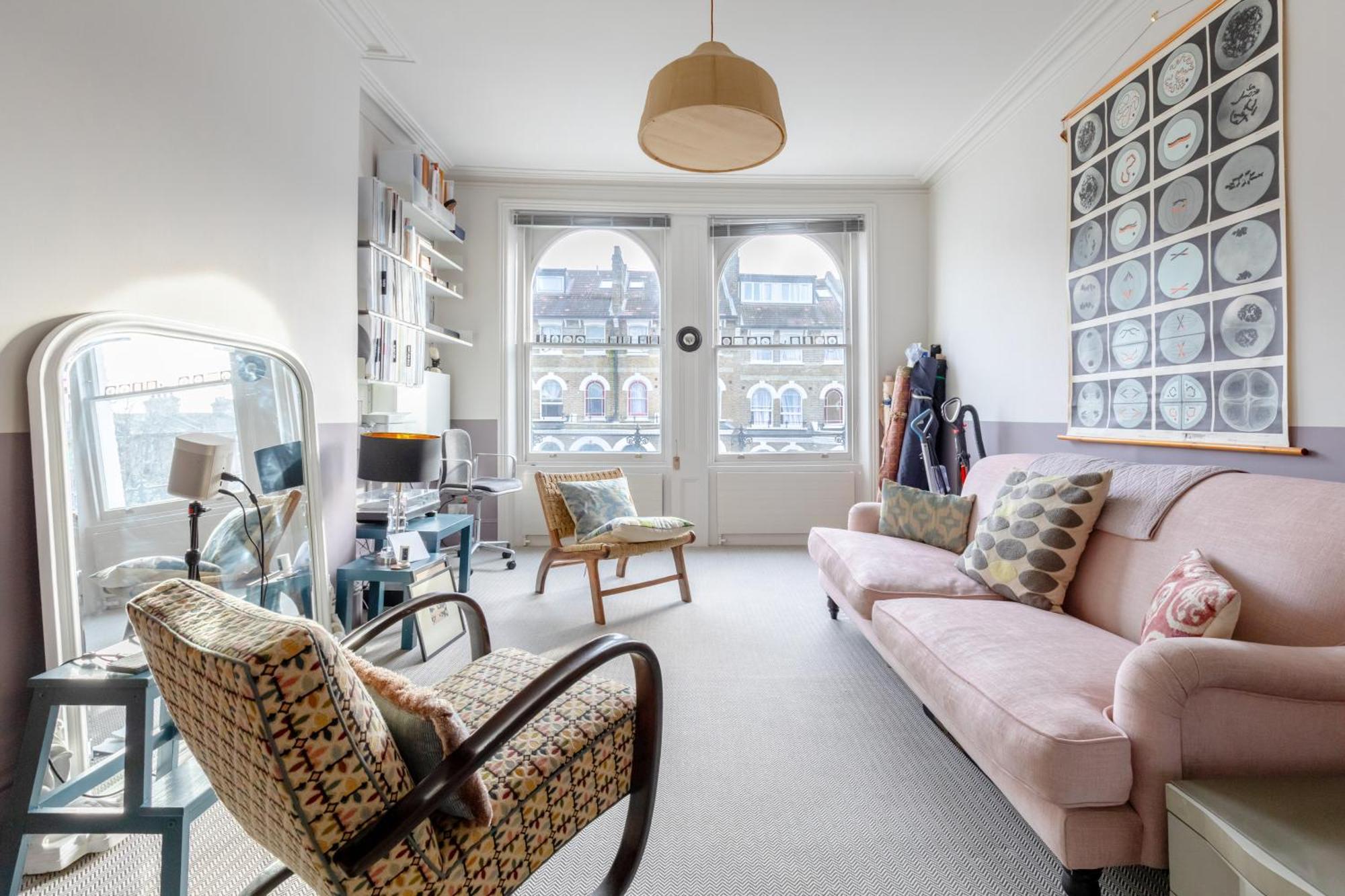 Charming 2bd Hideaway - Caledonian Road Camden! Appartement Londen